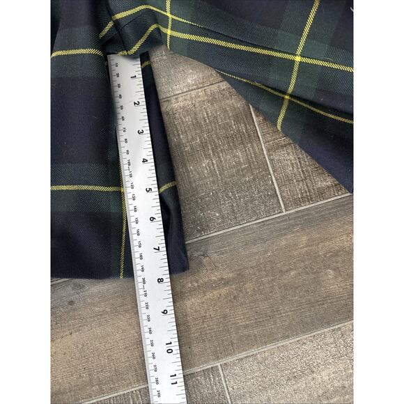 Vintage 90’s Nygard Collection Plaid Shorts/ Skirt Look Wool Size 10 Tartan Tree - Picture 9 of 9